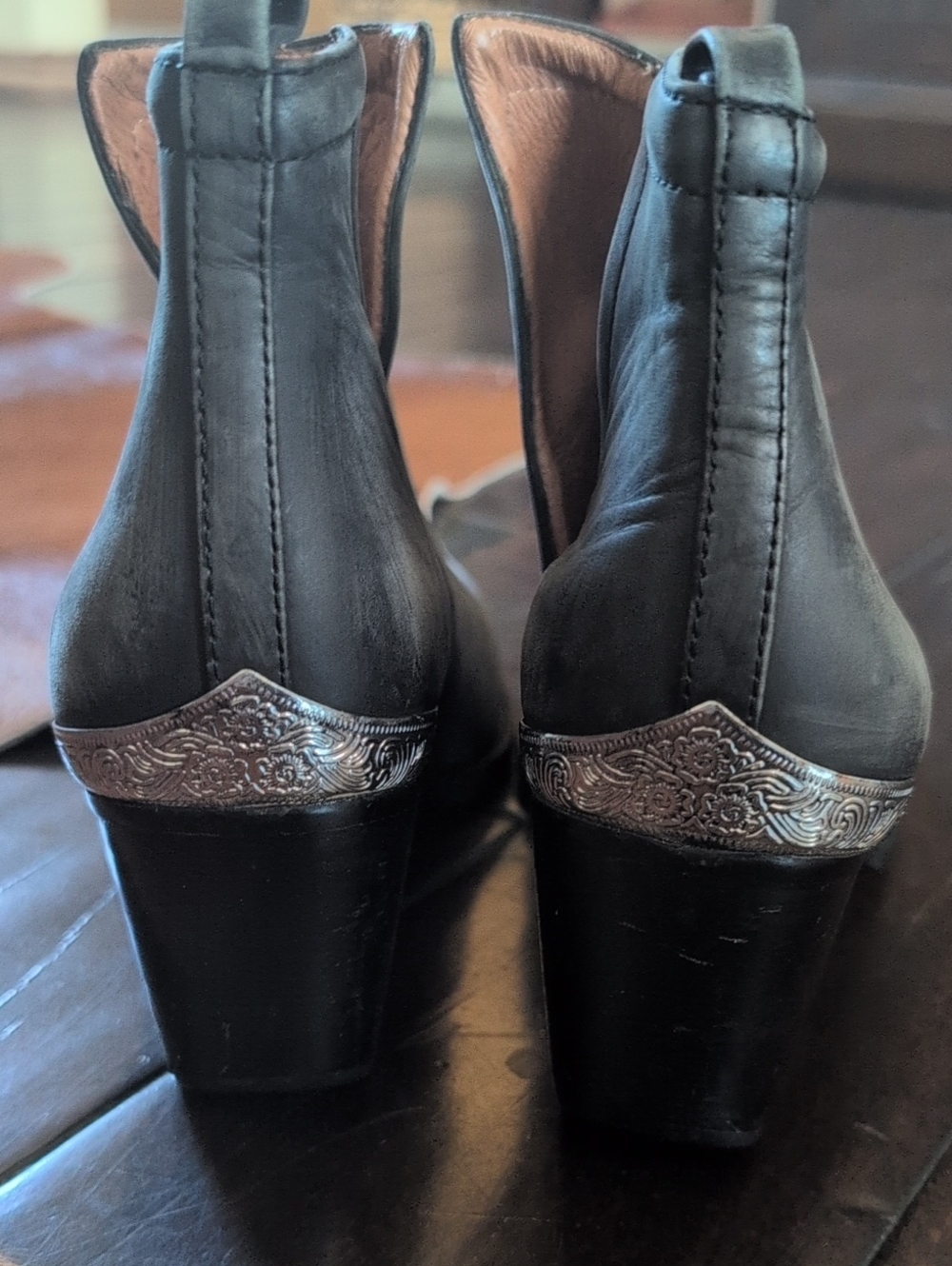 Jeffrey Campbell Slate Gray Leather Ankle Booties with Silver Toe & Heel Caps - Picture 4 of 7